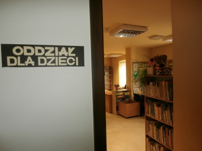 Dzieci z wizytą w bibliotece - zdjęcie2