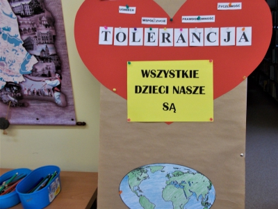Tolerancja dla odmienności i inne listopadowe zajęcia w Filii nr 2 w Sporyszu - zdjęcie1