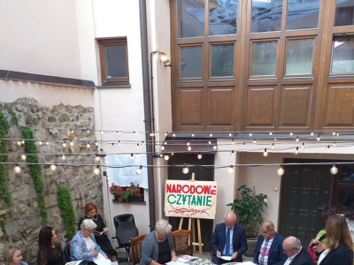 Narodowe Czytanie 2021 r. - fotorelacja - zdjęcie13